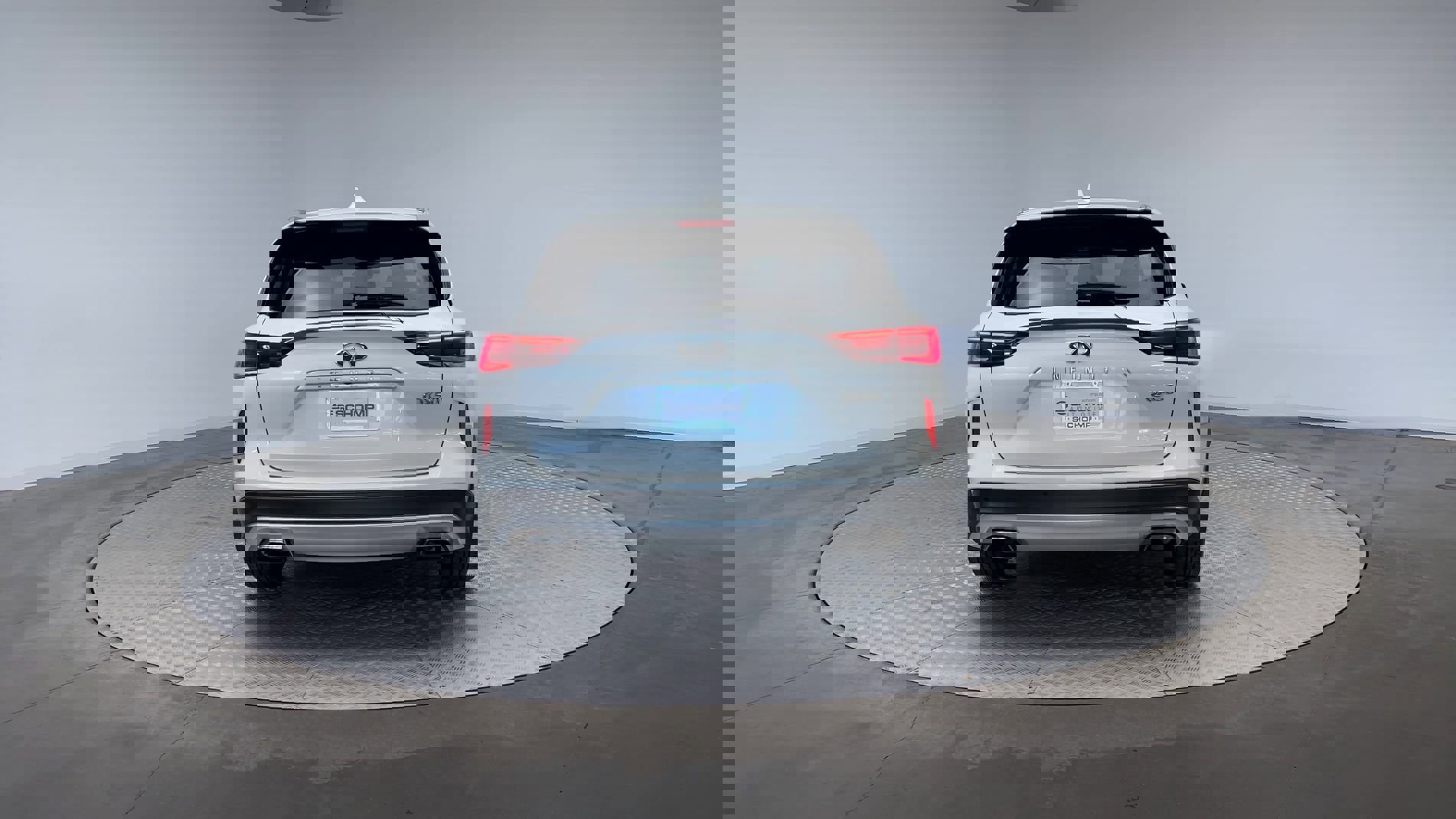 3PCAJ5M3XKF106124