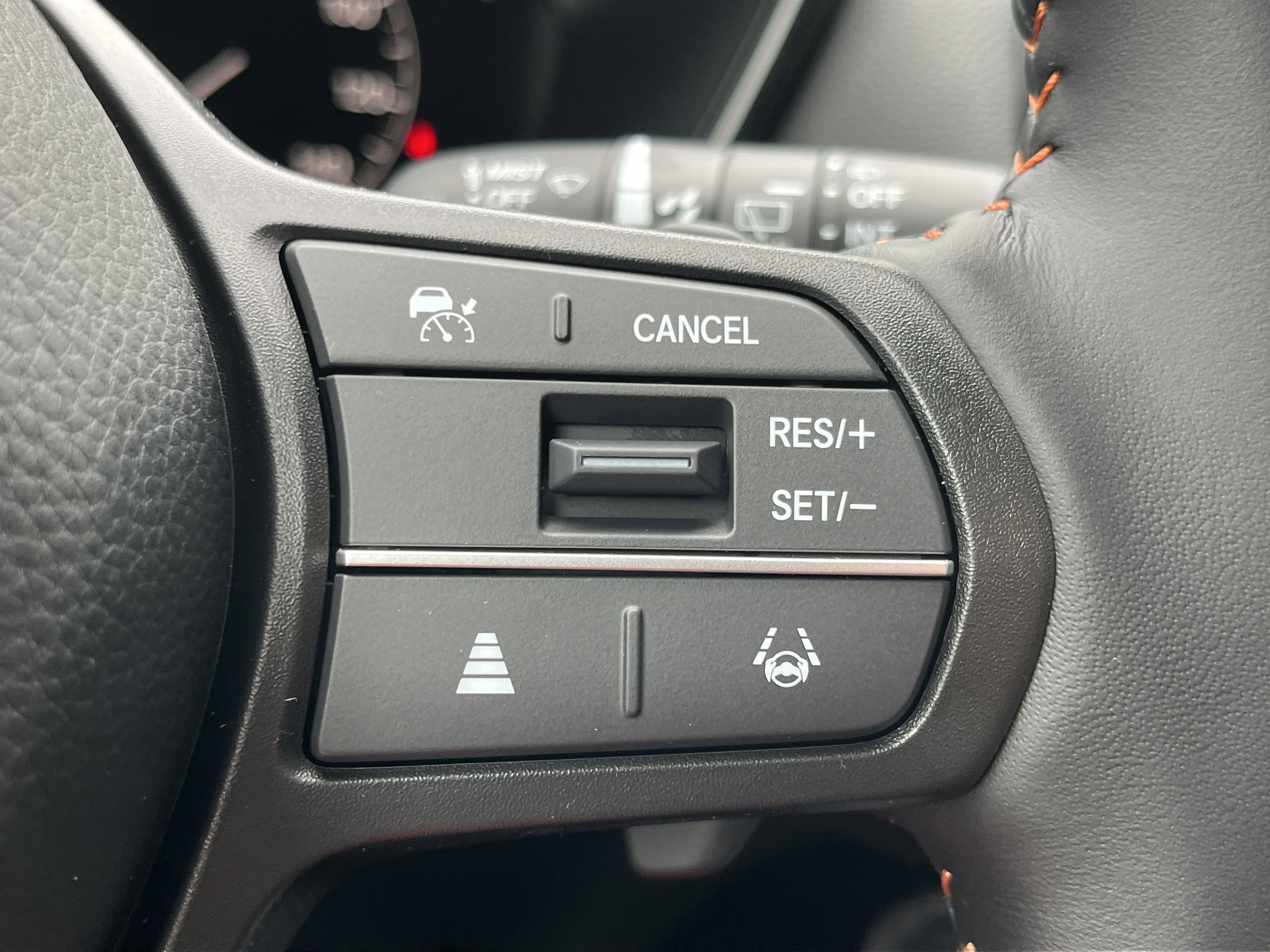 2025 Honda CR-V Hybrid Sport photo 9