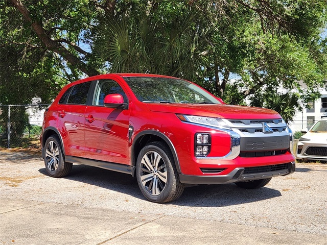 2025 Mitsubishi Outlander Sport ES's photo