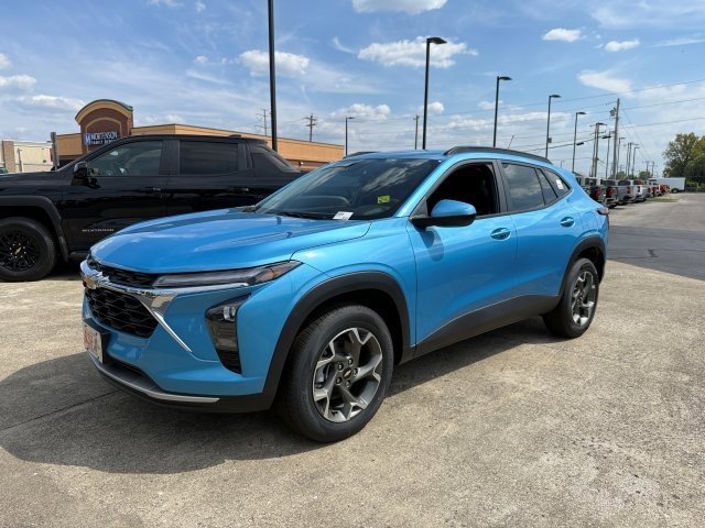 2026 Chevrolet Trax LT photo 3