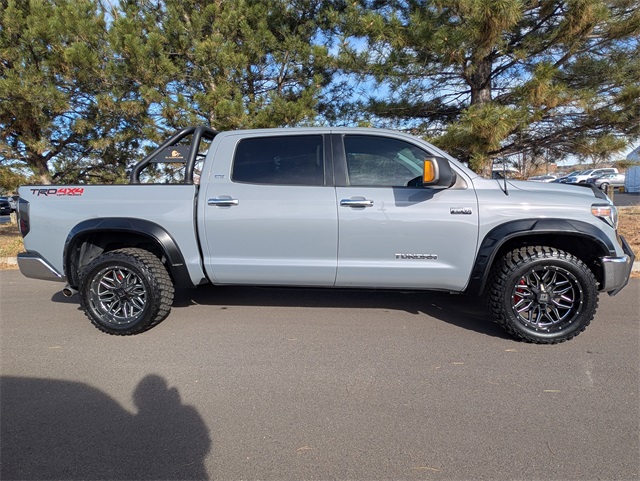 2019 Toyota Tundra SR5 Grade photo 2