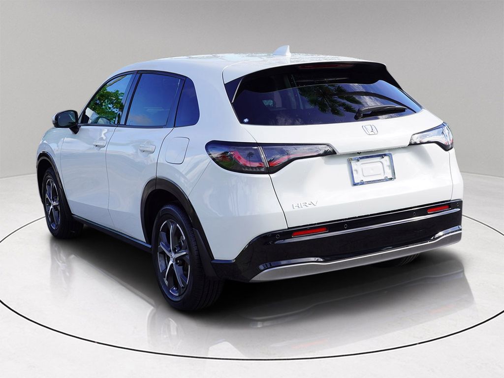 2024 Honda HR-V EX-L photo 4
