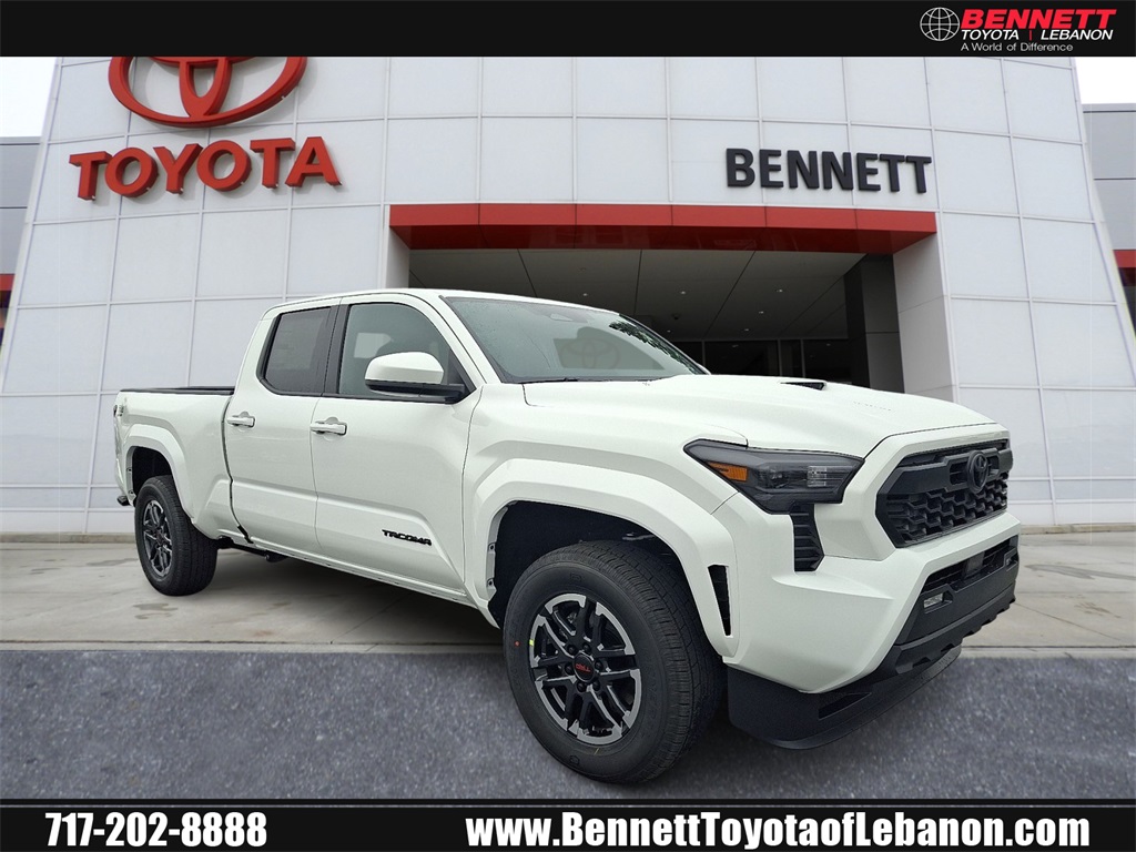 2025 Toyota Tacoma TRD Sport's photo