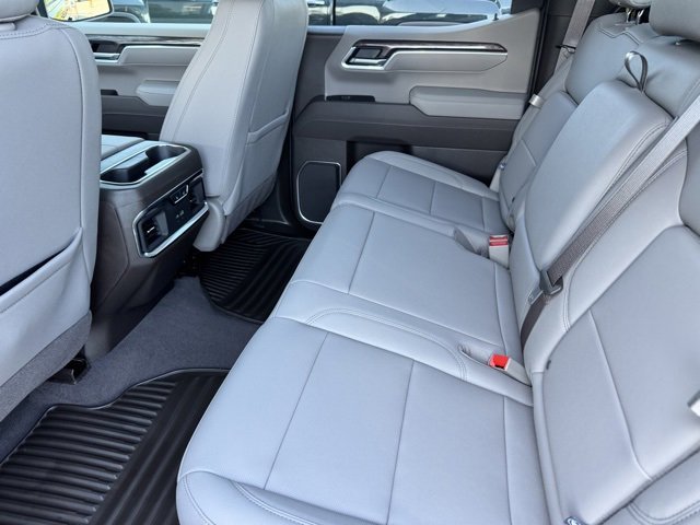 2025 Chevrolet Silverado 1500 LTZ photo 10