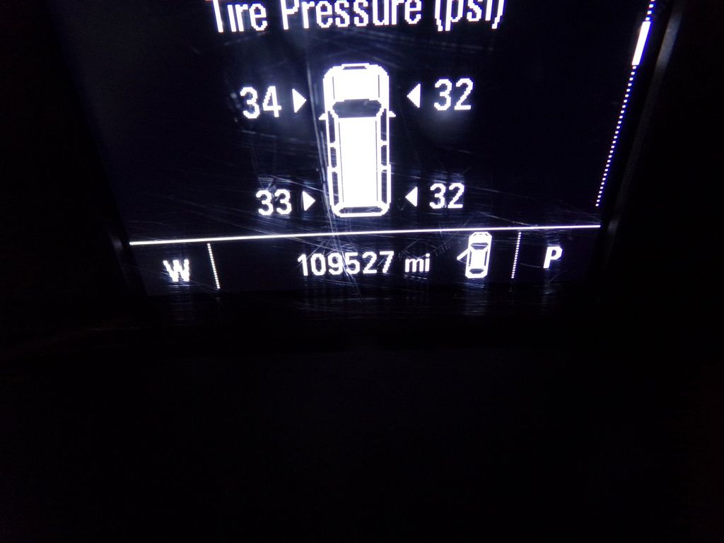 PreOwned 2017 GMC Acadia SLE Sport Utility in Moriarty M23376A