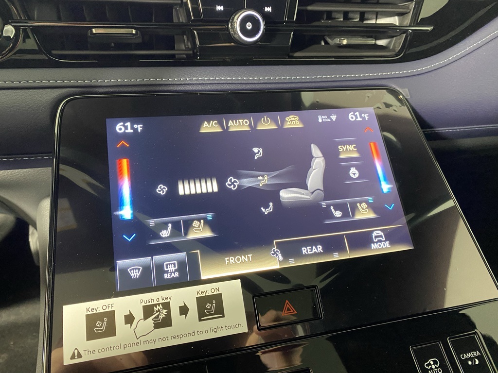 2026 Infiniti QX80 Sensory photo 17