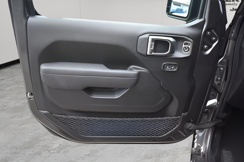 2025 Jeep Gladiator Sport S photo 21
