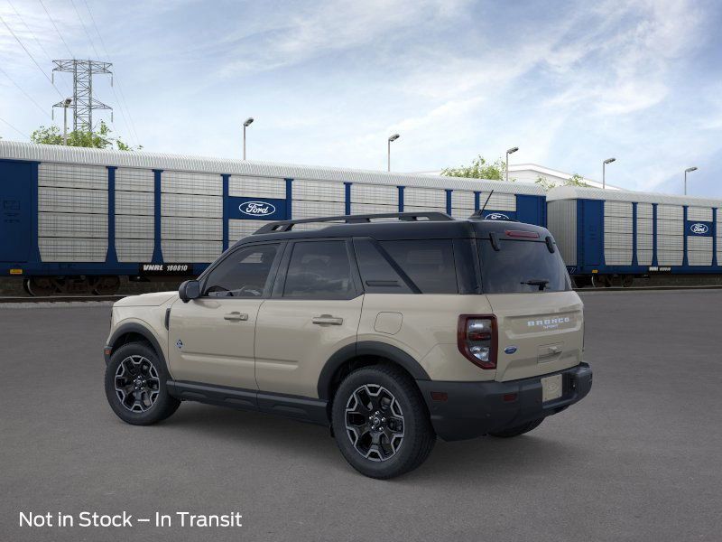 2025 Ford Bronco Sport Outer Banks photo 4