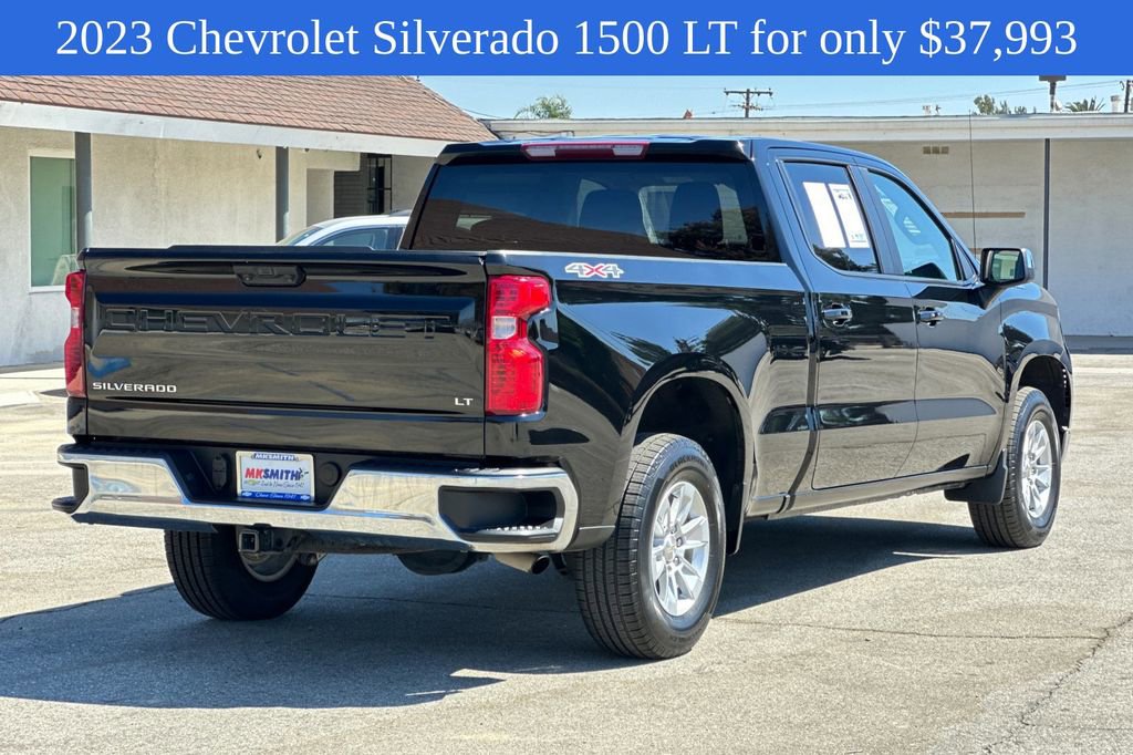 2023 Chevrolet Silverado 1500 LT photo 4