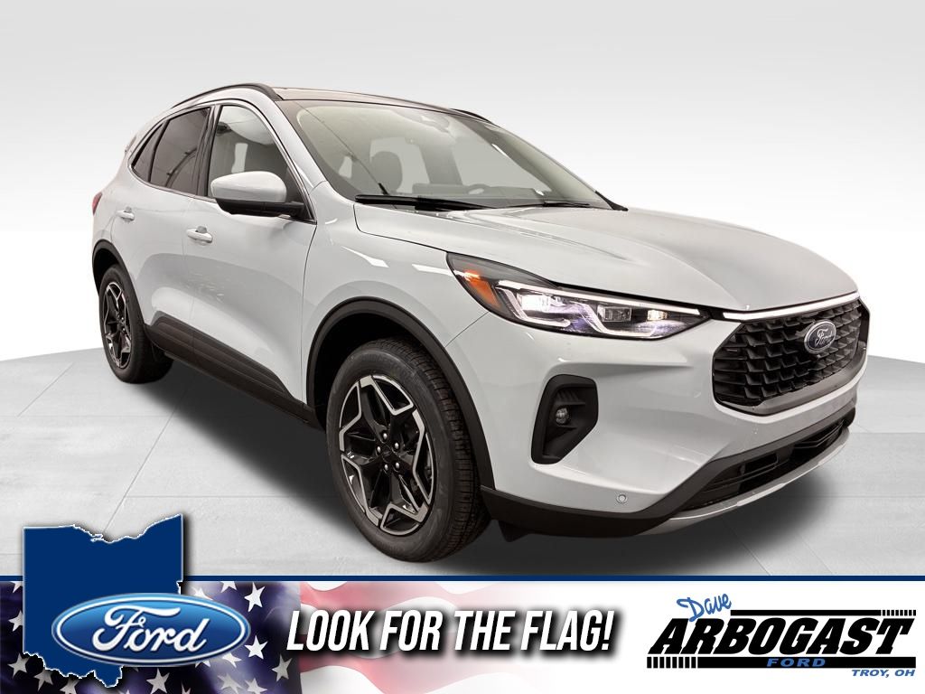 2026 Ford Escape Platinum's photo