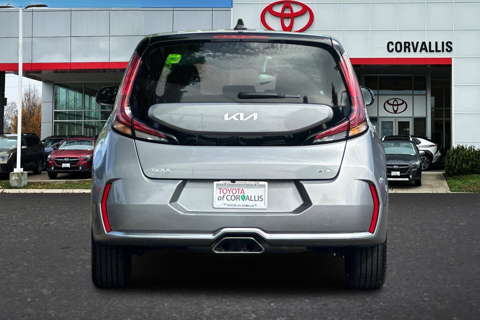 2023 Kia Soul GT-Line photo 5