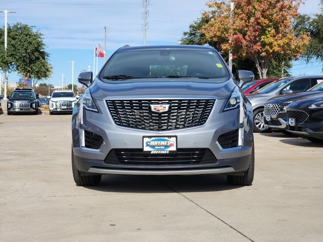 2020 Cadillac XT5 Premium Luxury photo 2