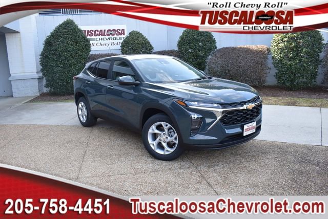 2026 Chevrolet Trax LS's photo