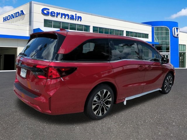 2026 Honda Odyssey Elite photo 3