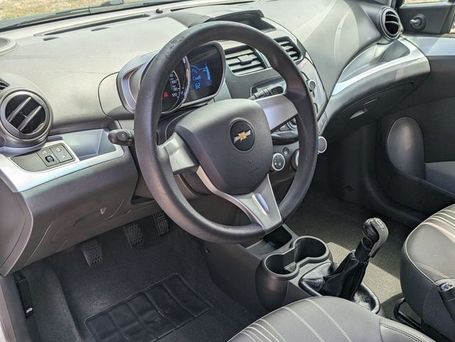 2014 Chevrolet Spark LS photo 11