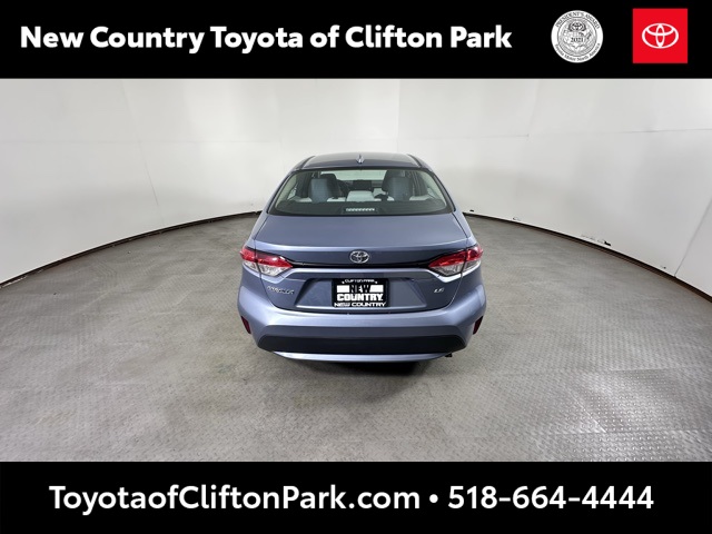 2022 Toyota Corolla LE photo 4