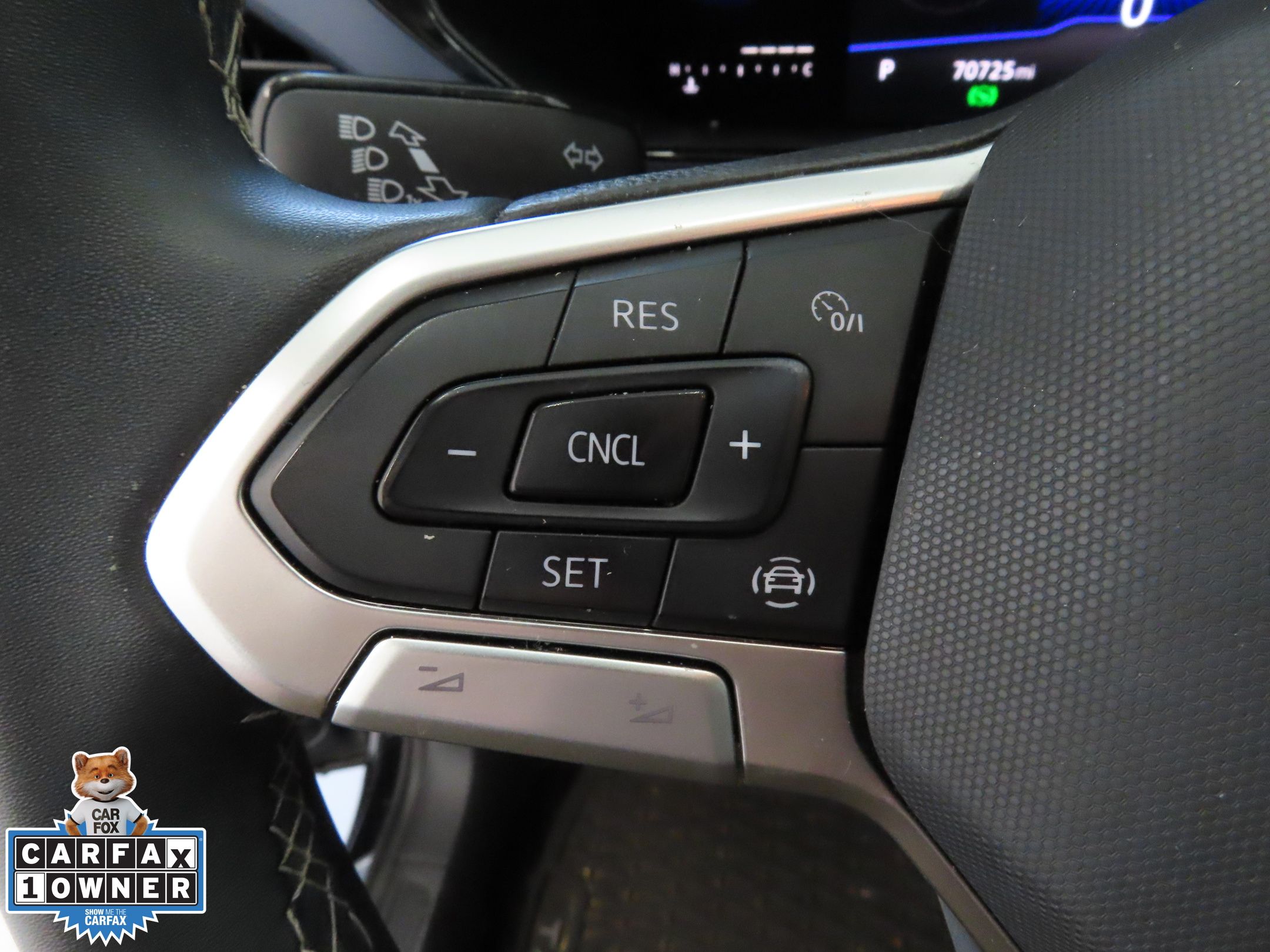 2022 Volkswagen Taos SE photo 11