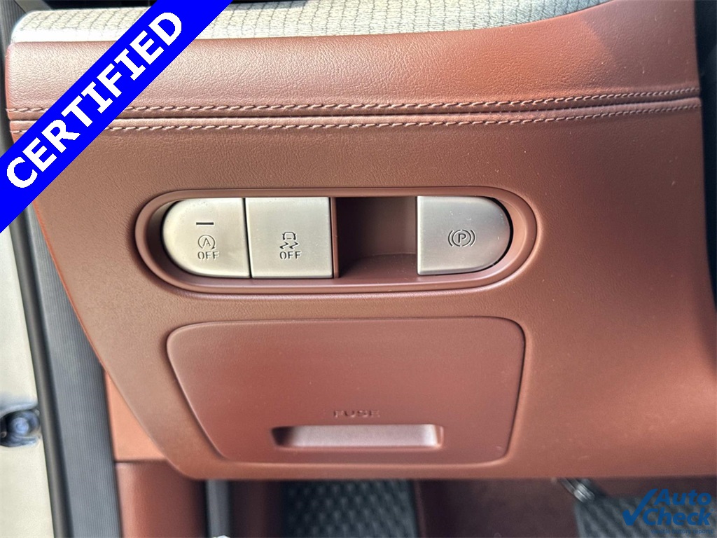 2023 Genesis G90 3.5T photo 19