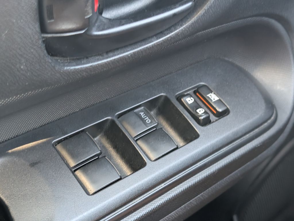 2015 Toyota Prius C Four photo 6