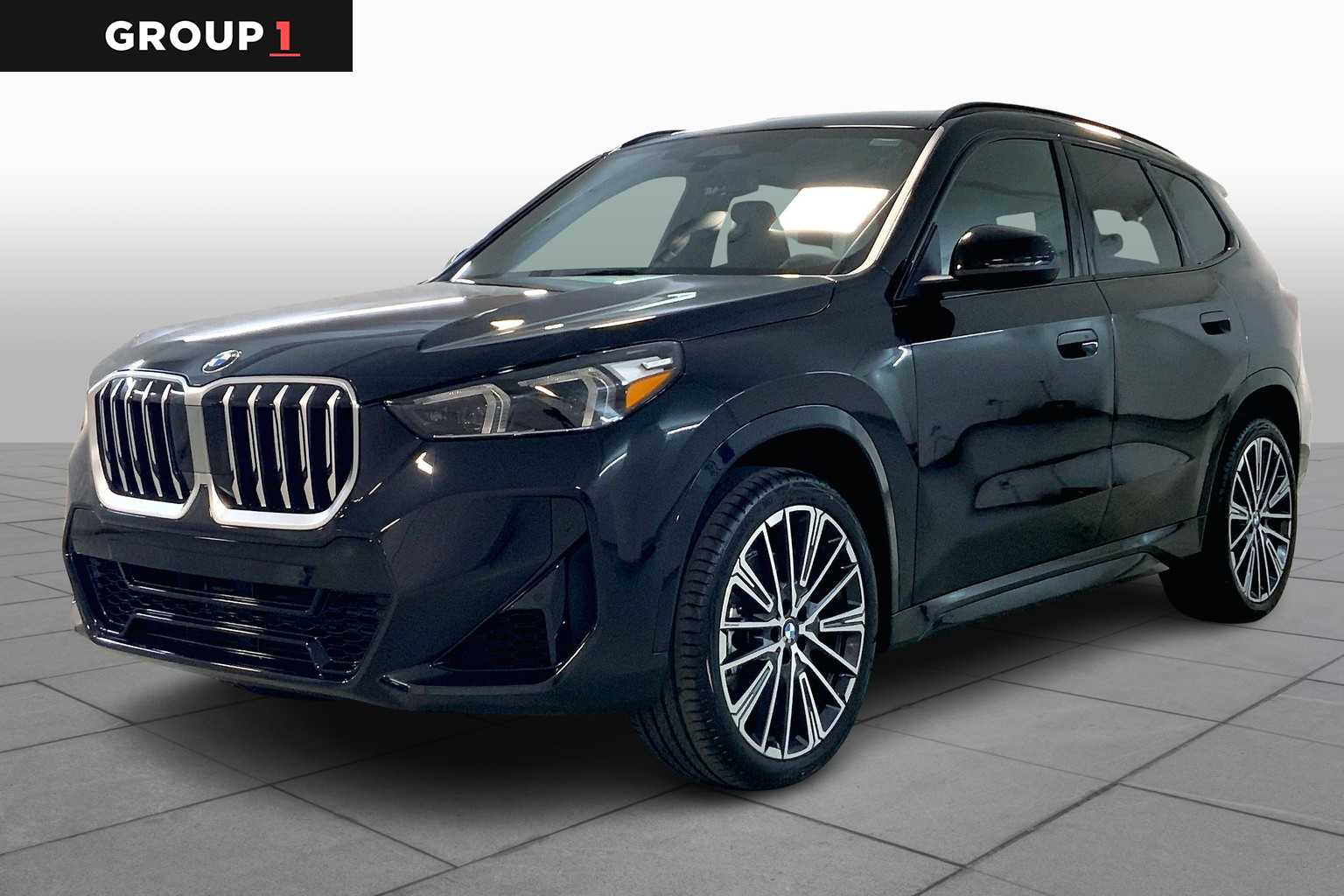 2026 BMW X1 28i's photo
