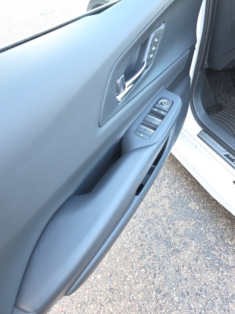 2024 Toyota Prius Prime XSE Premium photo 11