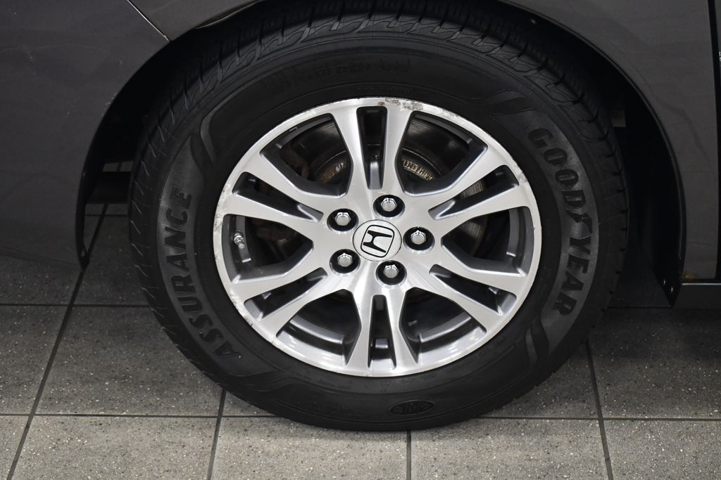 2011 Honda Odyssey EX photo 11