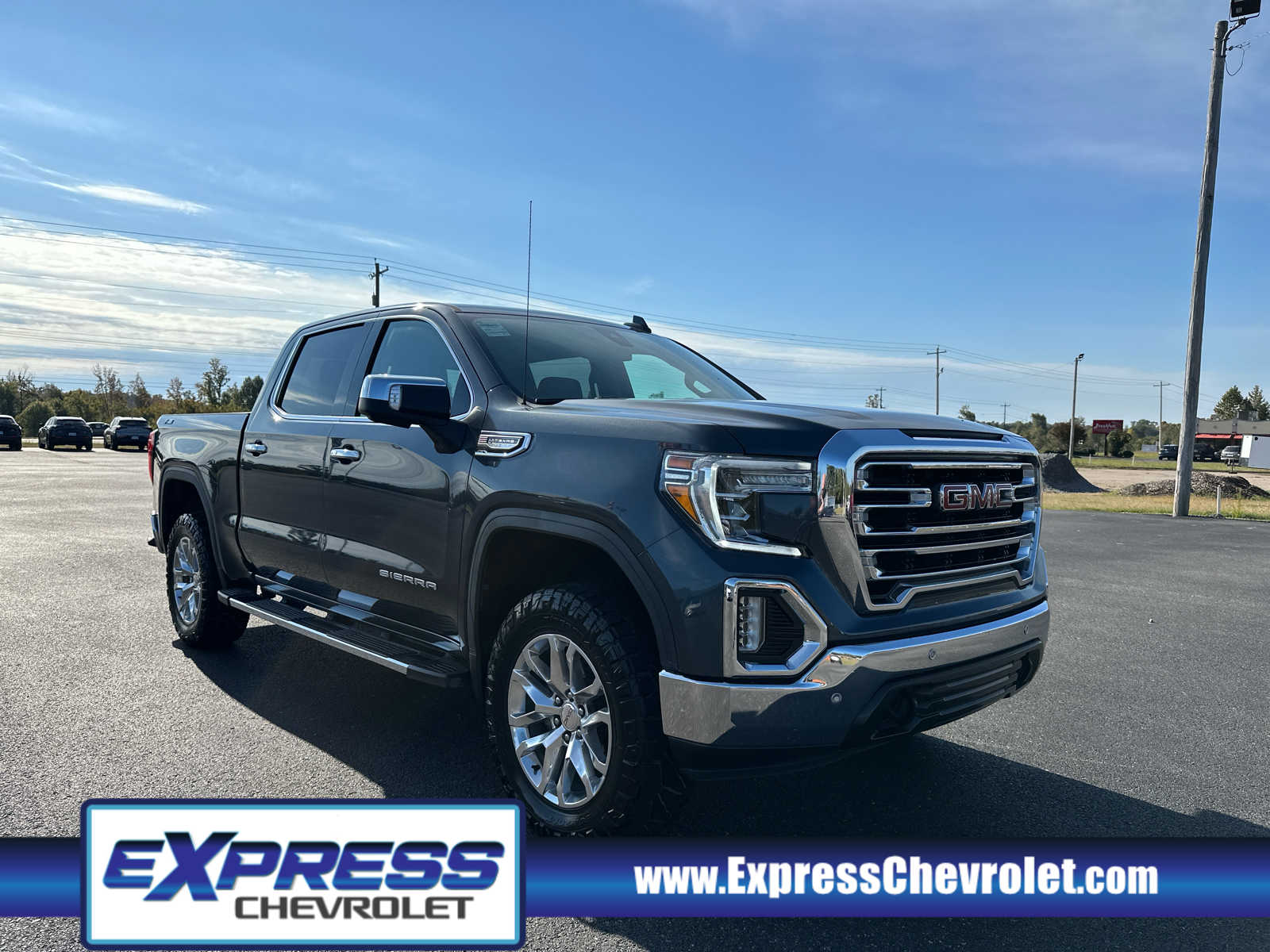 2021 GMC Sierra 1500 SLT's photo
