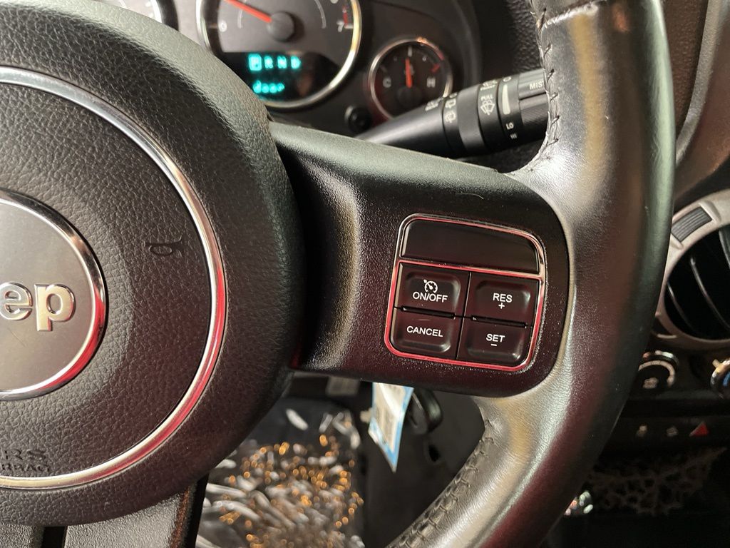 2016 Jeep Wrangler Unlimited Sport photo 20