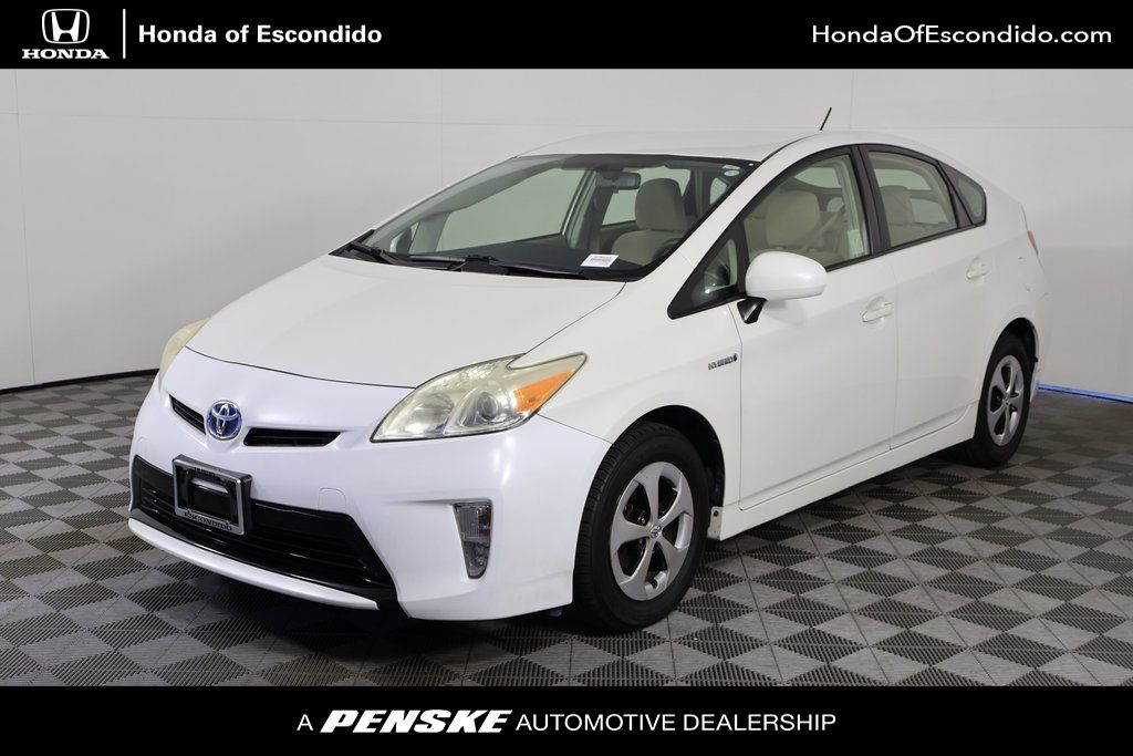 2013 Toyota Prius Three
