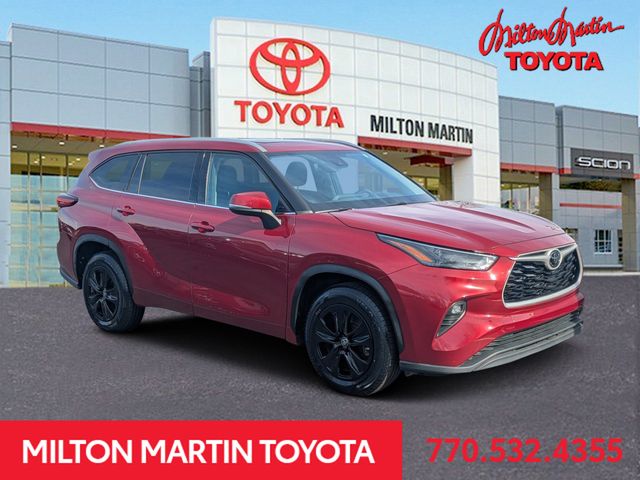 2022 Toyota Highlander XLE's photo