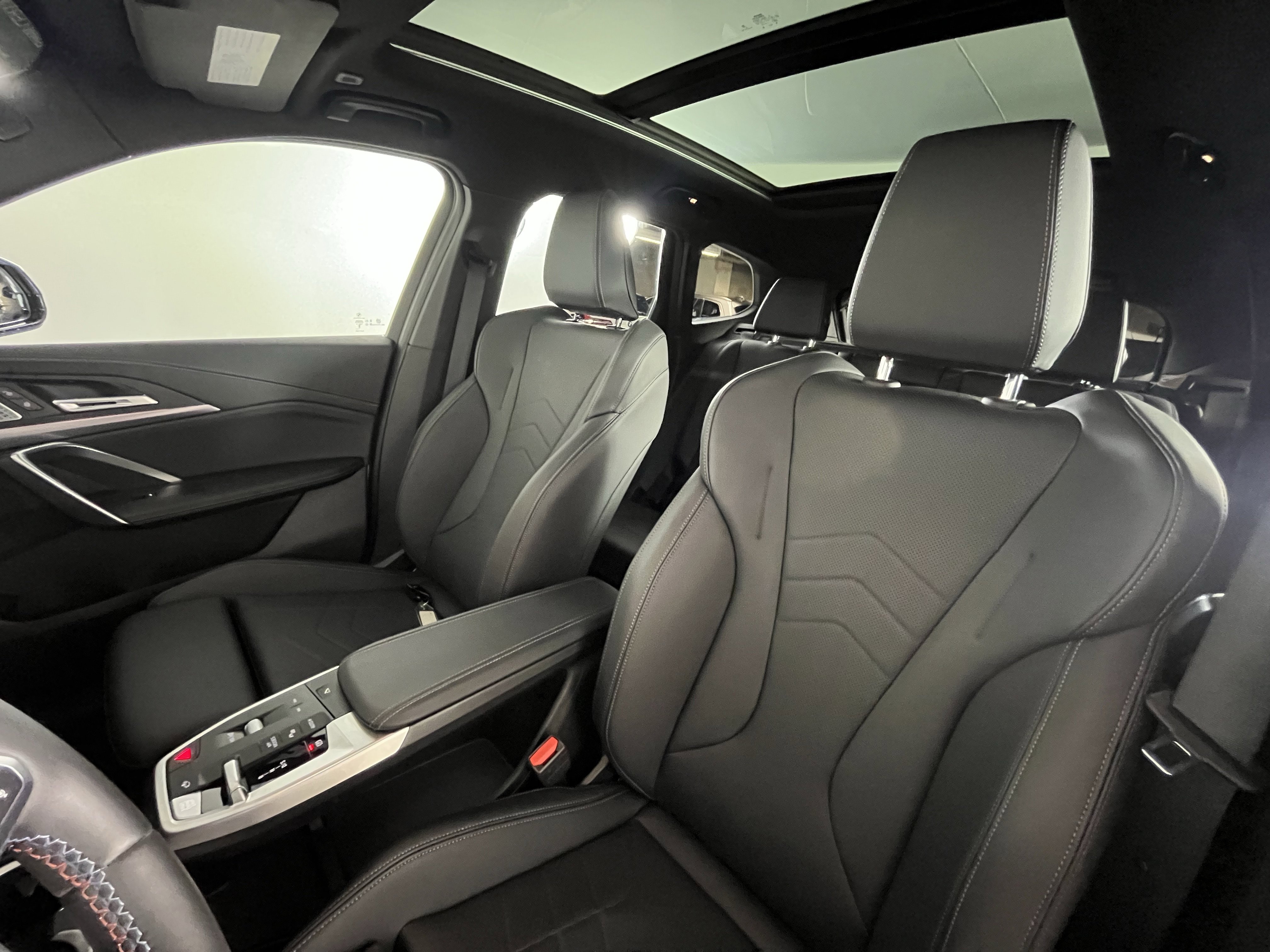 2025 Bmw X1 M35i photo 4