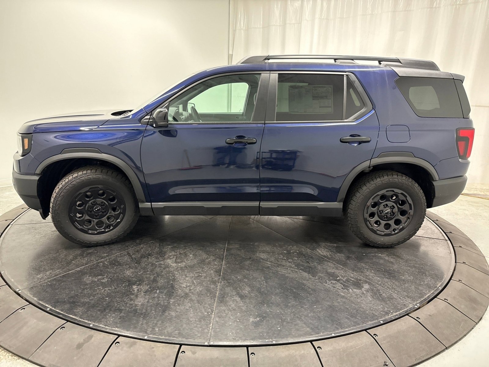 2026 Honda Passport TrailSport photo 2