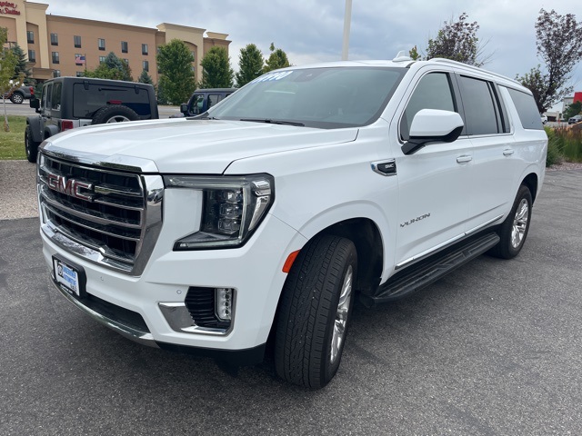 2023 Gmc Yukon XL SLT photo 4