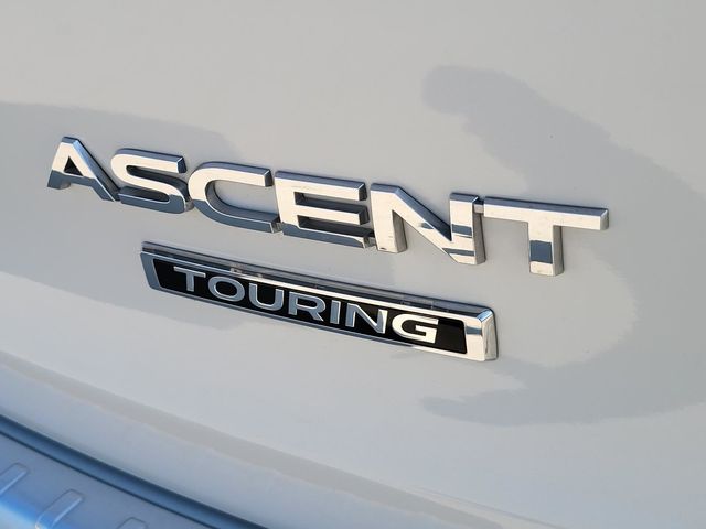 2022 Subaru Ascent Touring photo 4