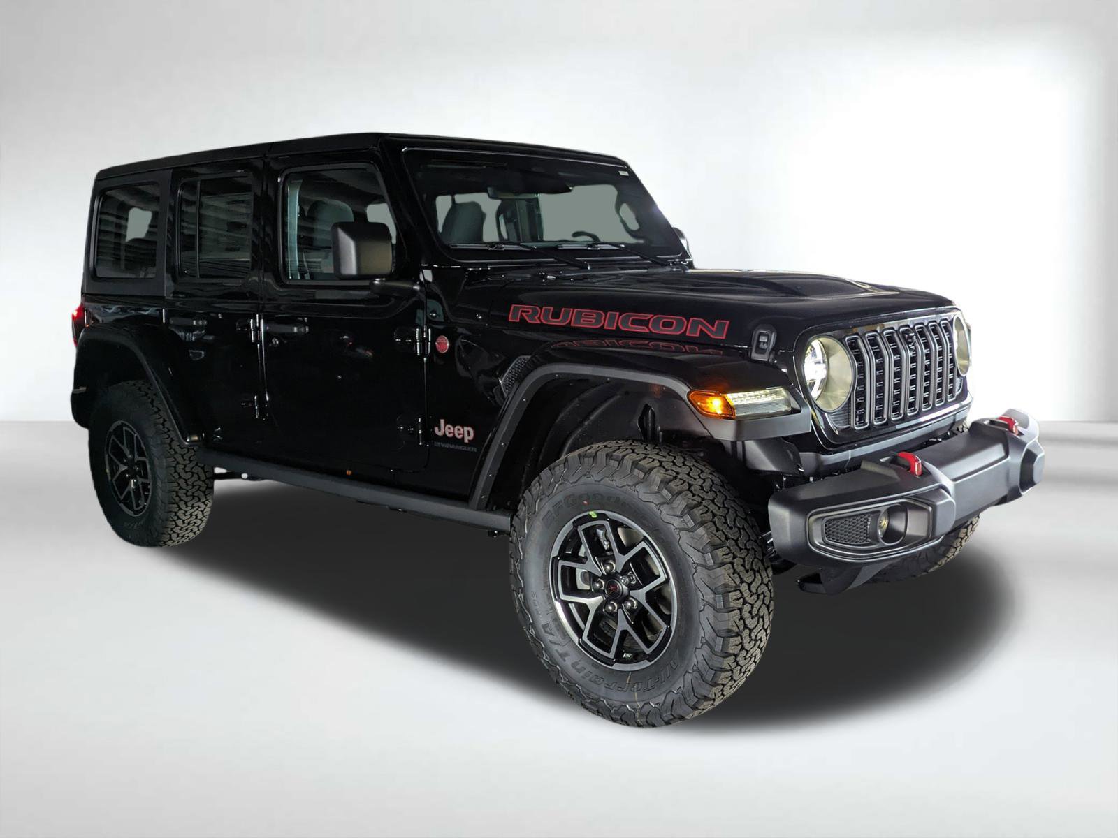 2025 Jeep Wrangler Rubicon photo 2