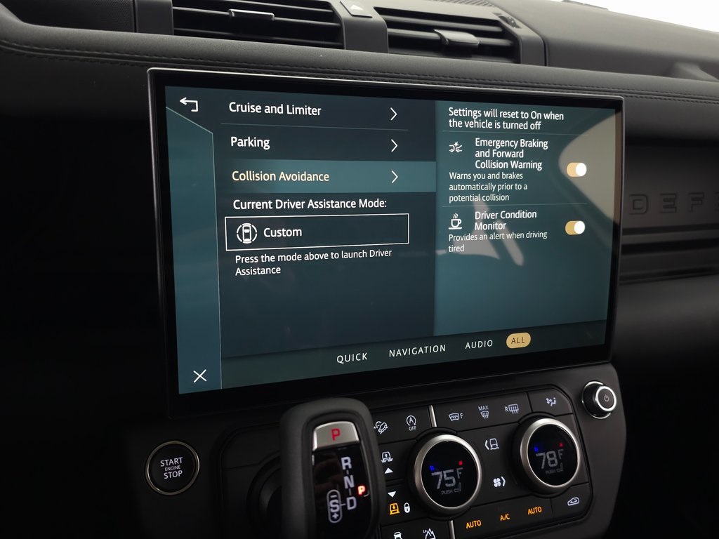 2026 LAND ROVER DEFENDER - Image 18