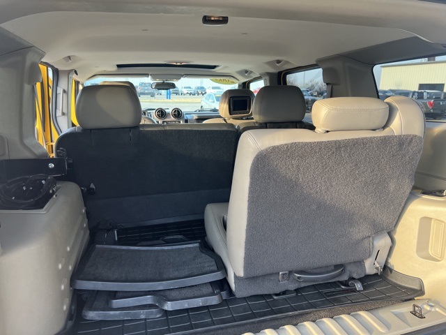 2003 Hummer H2 Base photo 17
