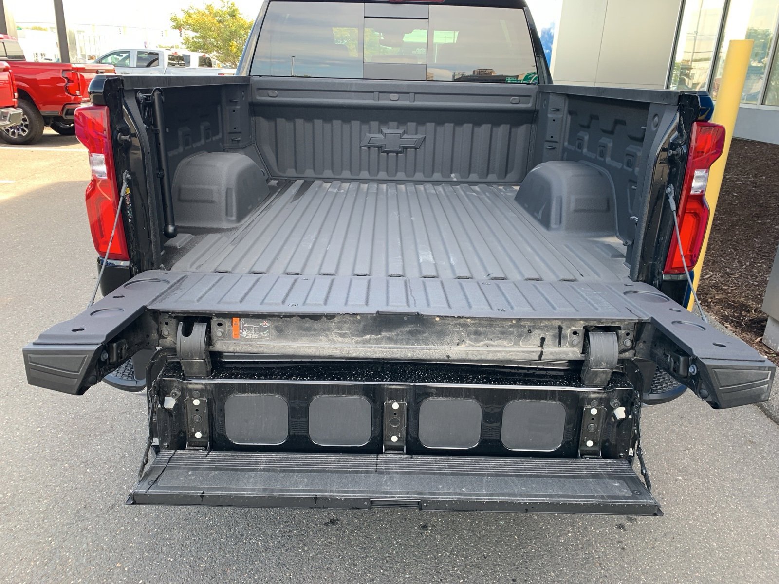 2025 Chevrolet Silverado 1500 LTZ photo 11