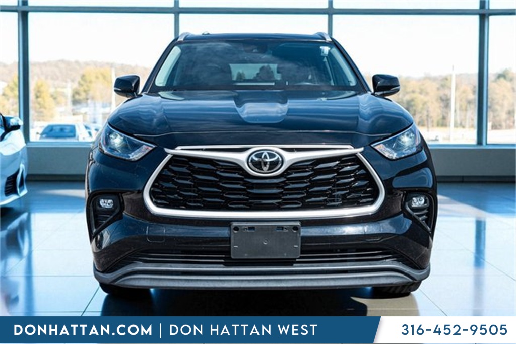 2022 Toyota Highlander XLE photo 38