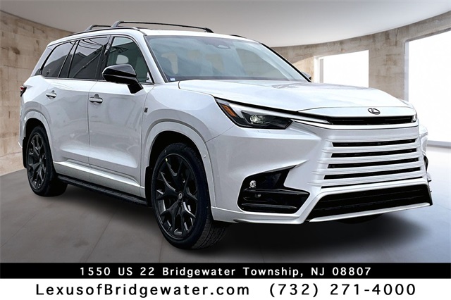 2026 Lexus TX Hybrid's photo