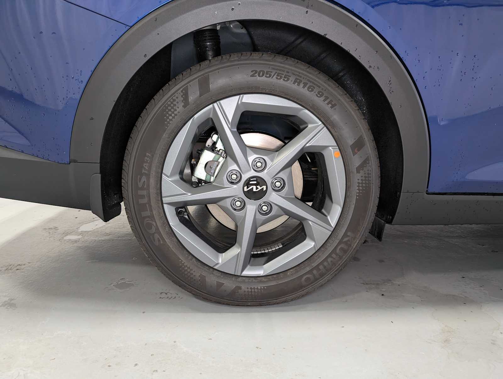 2025 Kia K4 LXS photo 3