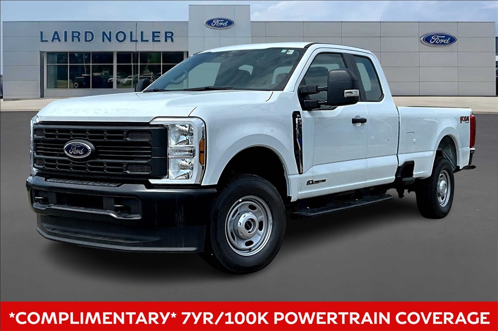 2025 Ford F-250 Super Duty XL's photo