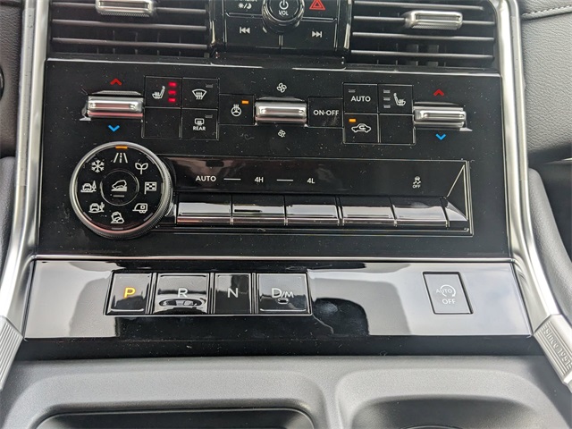 2025 Nissan Armada SL photo 21