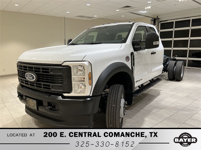 2025 Ford F-450 Super Duty Chassis Cab XL's photo
