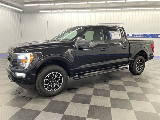 2022 Ford F-150 XLT's photo