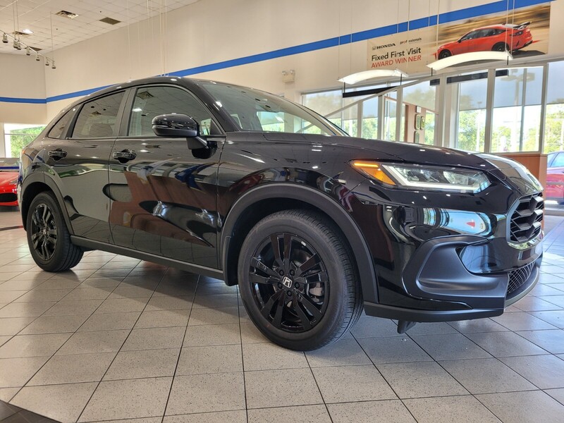 2026 Honda HR-V Sport photo 3