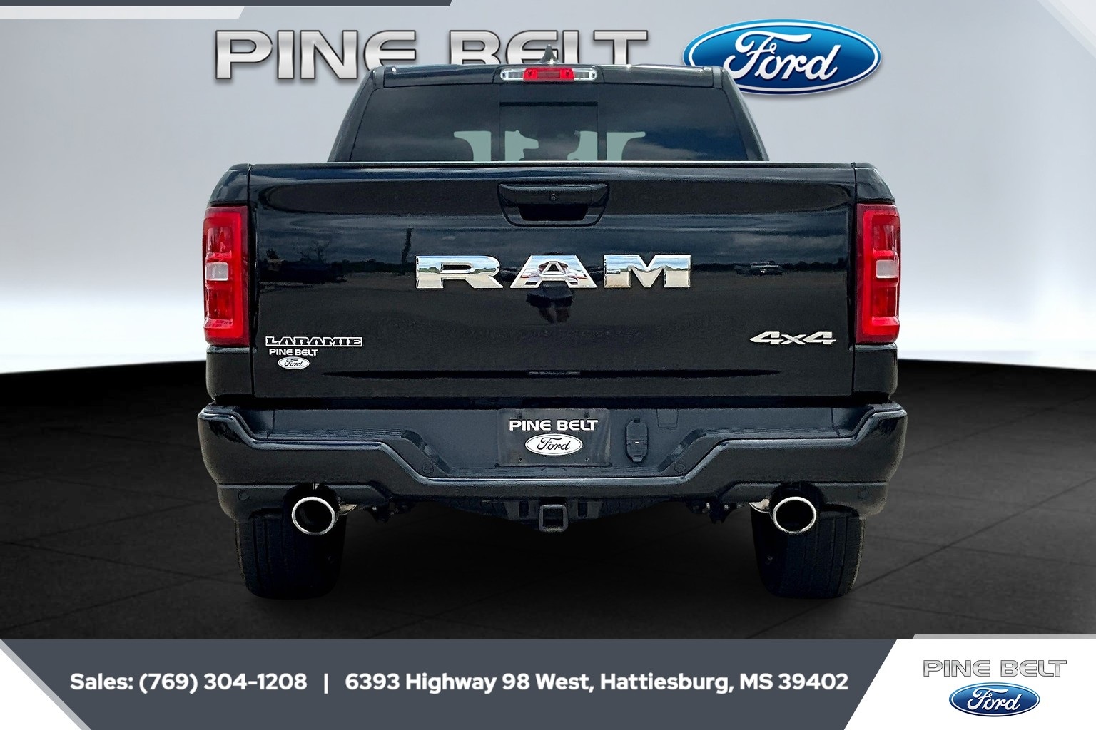 2025 Ram 1500 Laramie photo 4