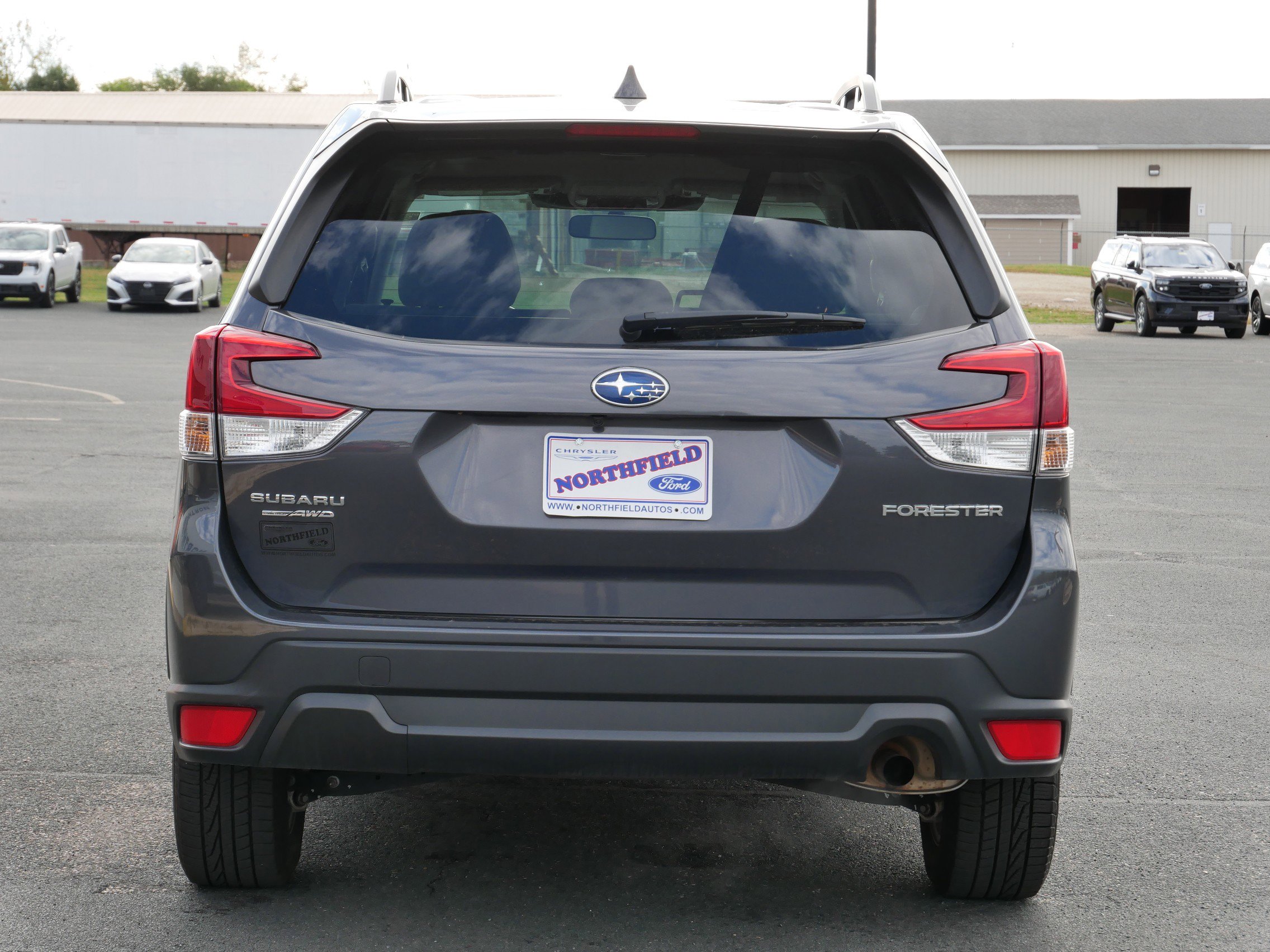 2022 Subaru Forester Premium photo 3