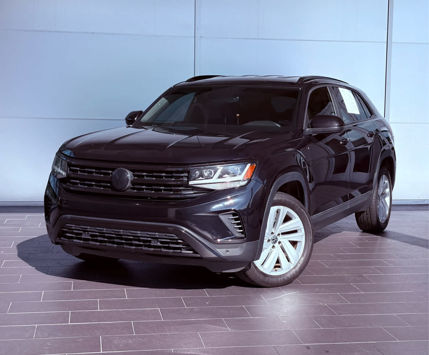 2020 Volkswagen Atlas Cross Sport SE w/Tech