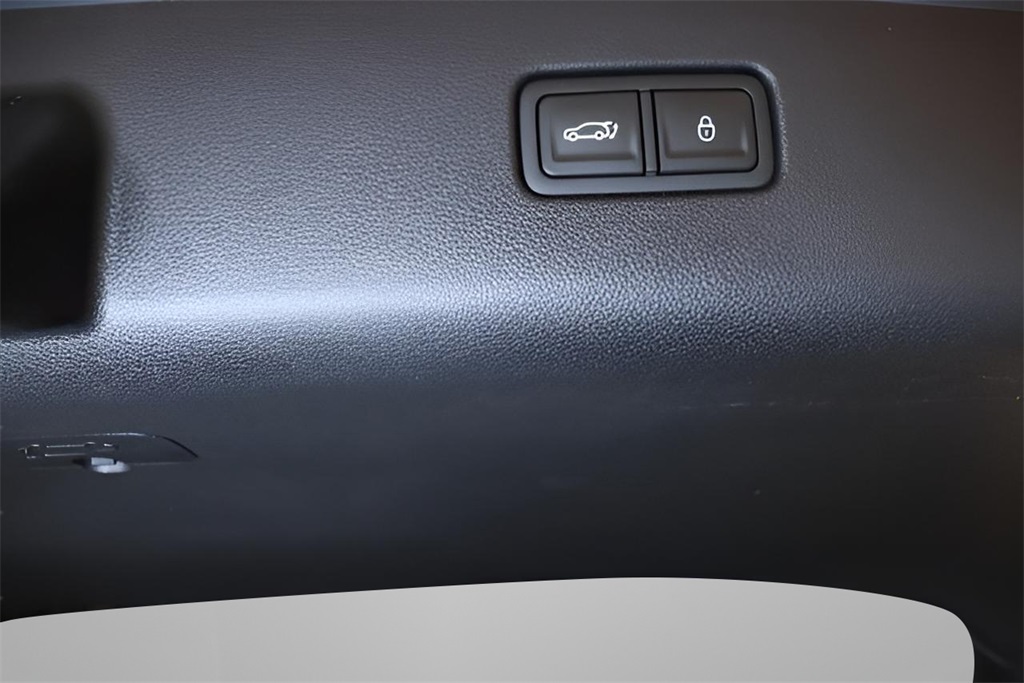 2026 Genesis GV70 3.5T Sport Prestige photo 18